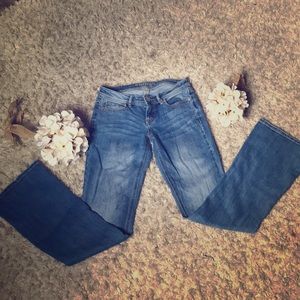 3/$25 Aeropostale flared jeans